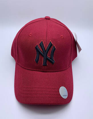 Кепка красная New York Yankees 