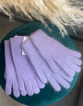 Жіночі рукавички ангорові
