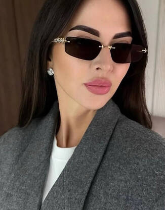 Стильные коричневые с золотыми очками,в стиле Cartier