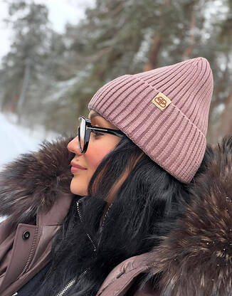 Шапка стильная женская демисезонная BB