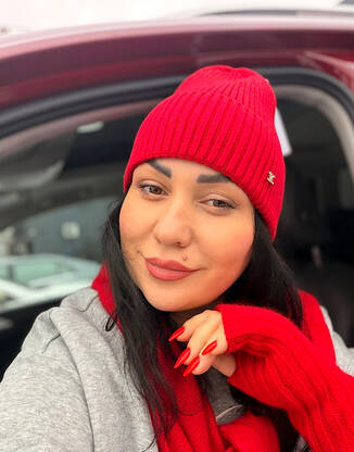 Красная женская демисезонная шапка Celi